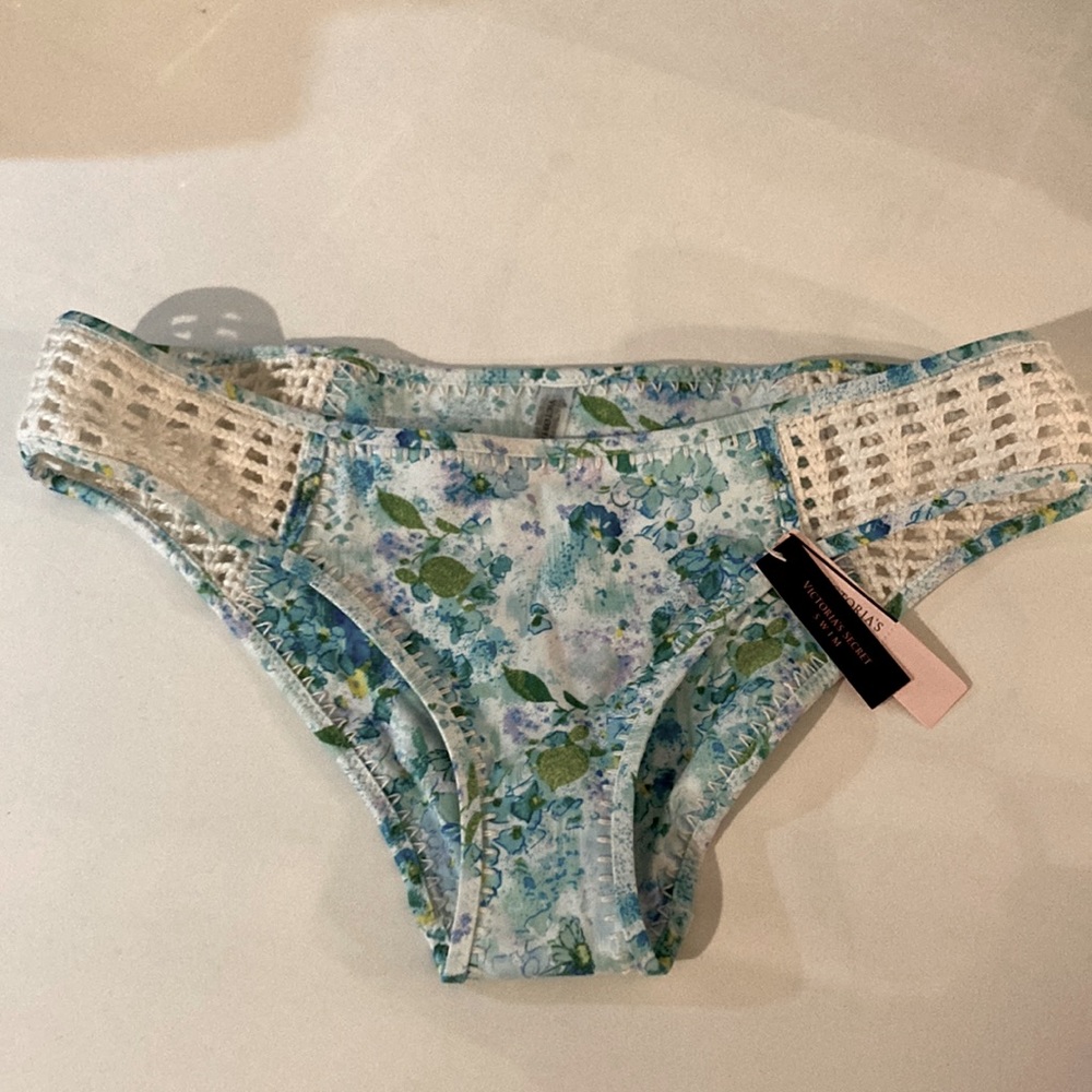 Flower and crochet Swim Bottom